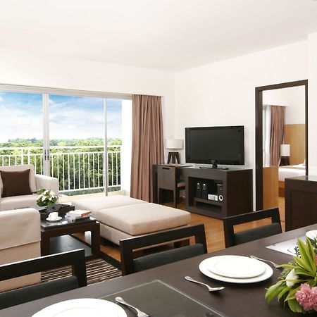 Kantary Hotel Kabinburi Екстериор снимка