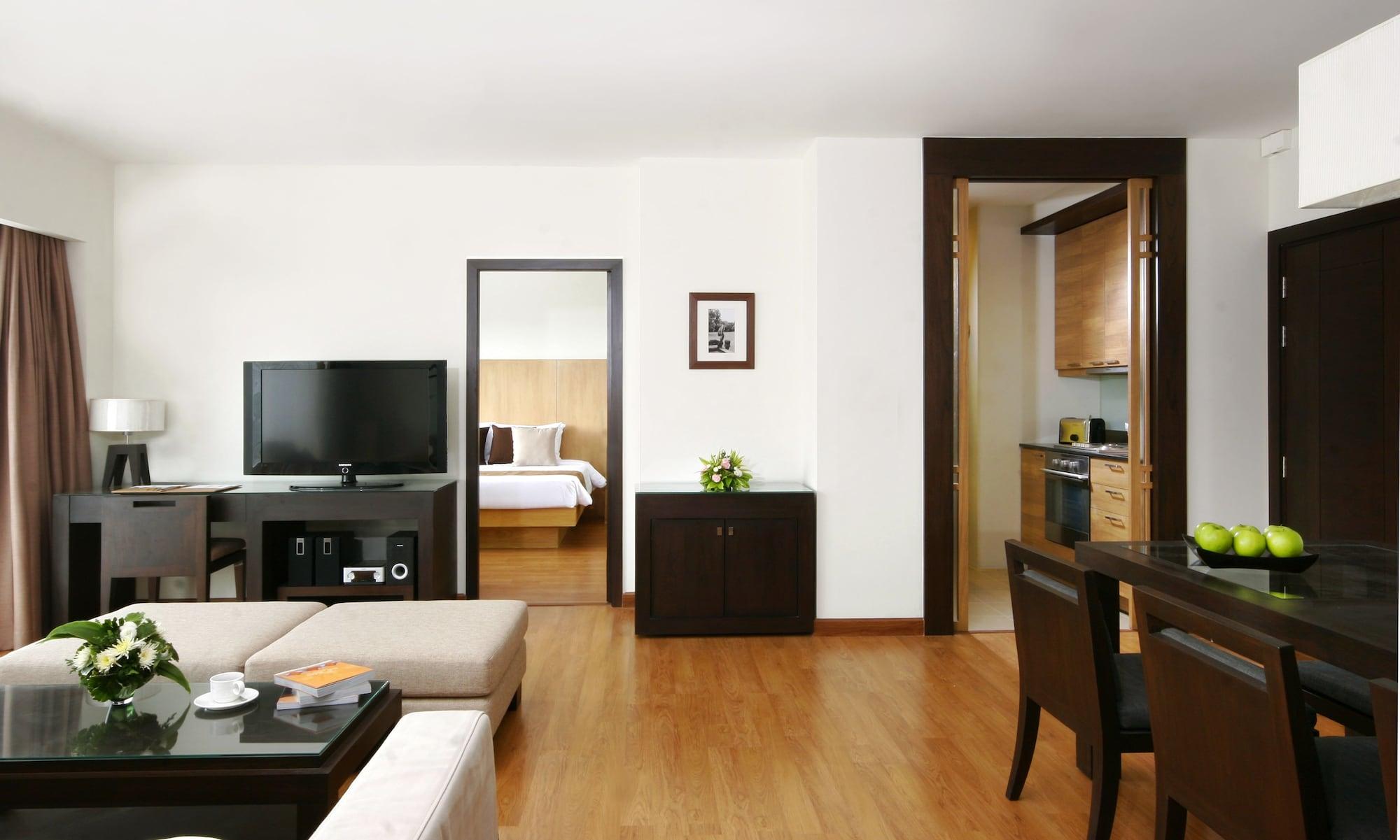 Kantary Hotel Kabinburi Екстериор снимка