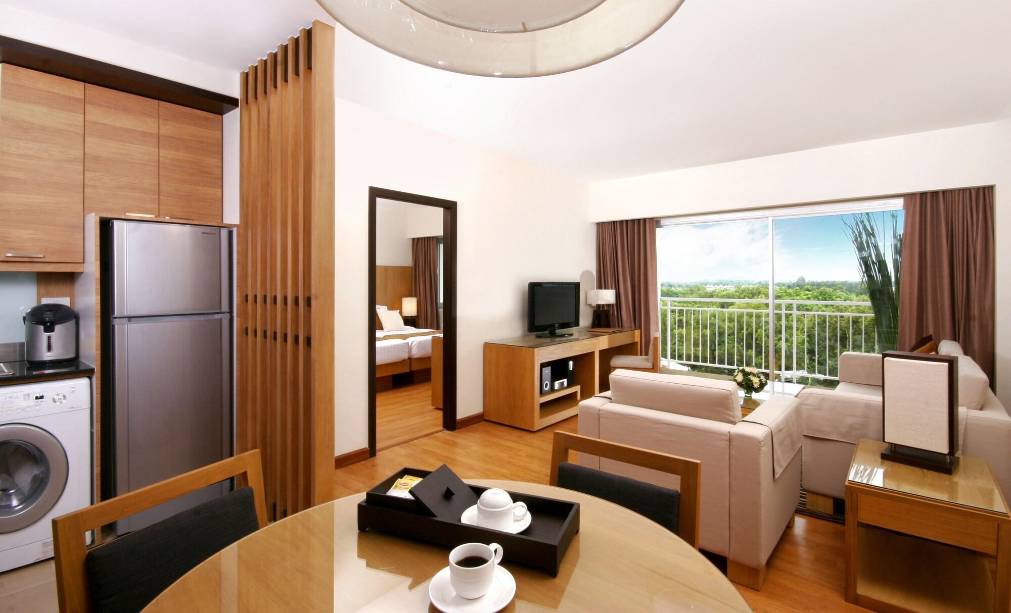 Kantary Hotel Kabinburi Екстериор снимка