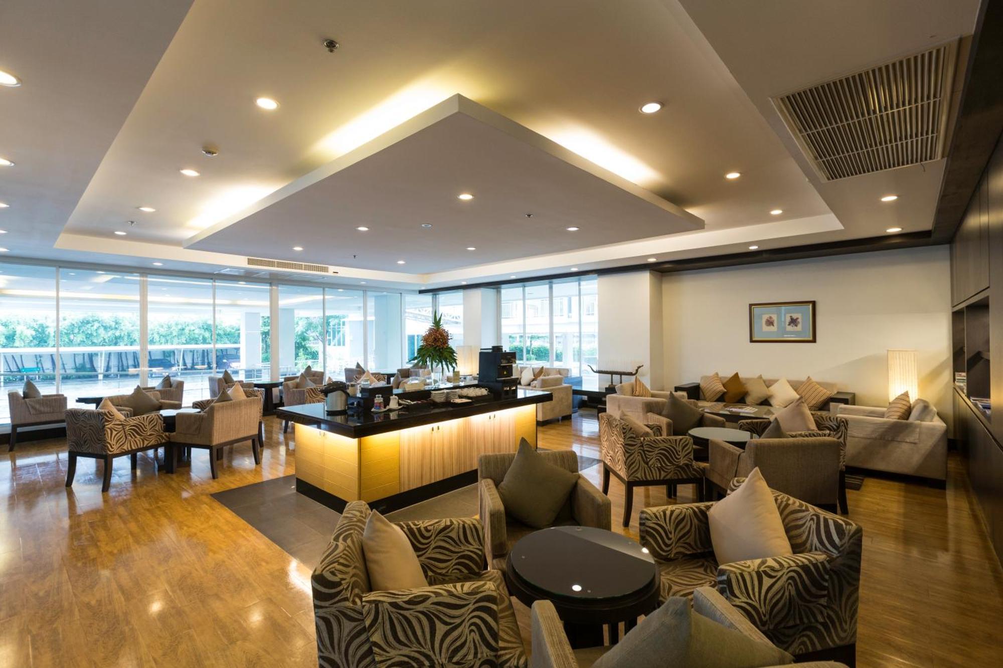 Kantary Hotel Kabinburi Екстериор снимка