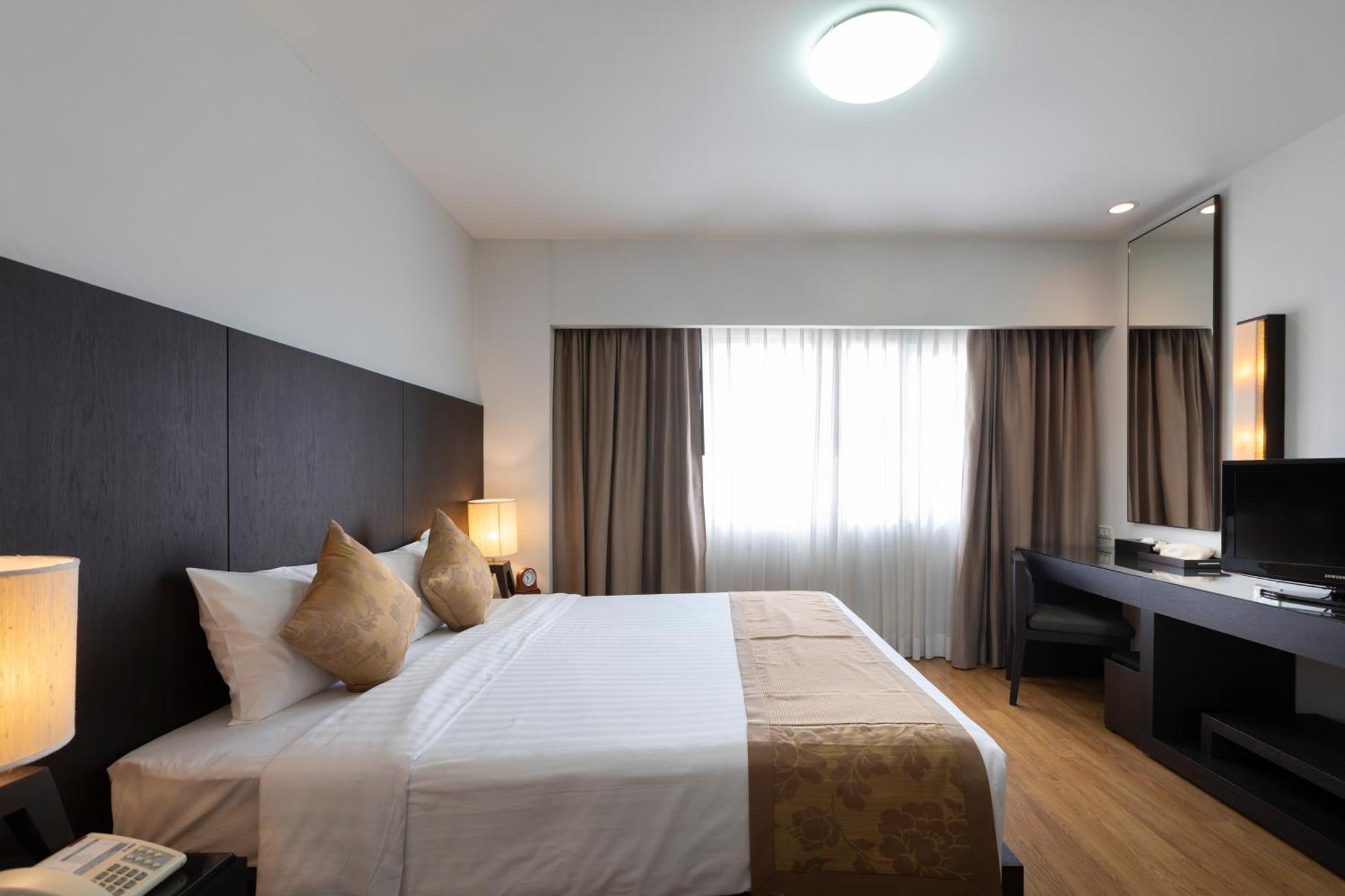Kantary Hotel Kabinburi Екстериор снимка