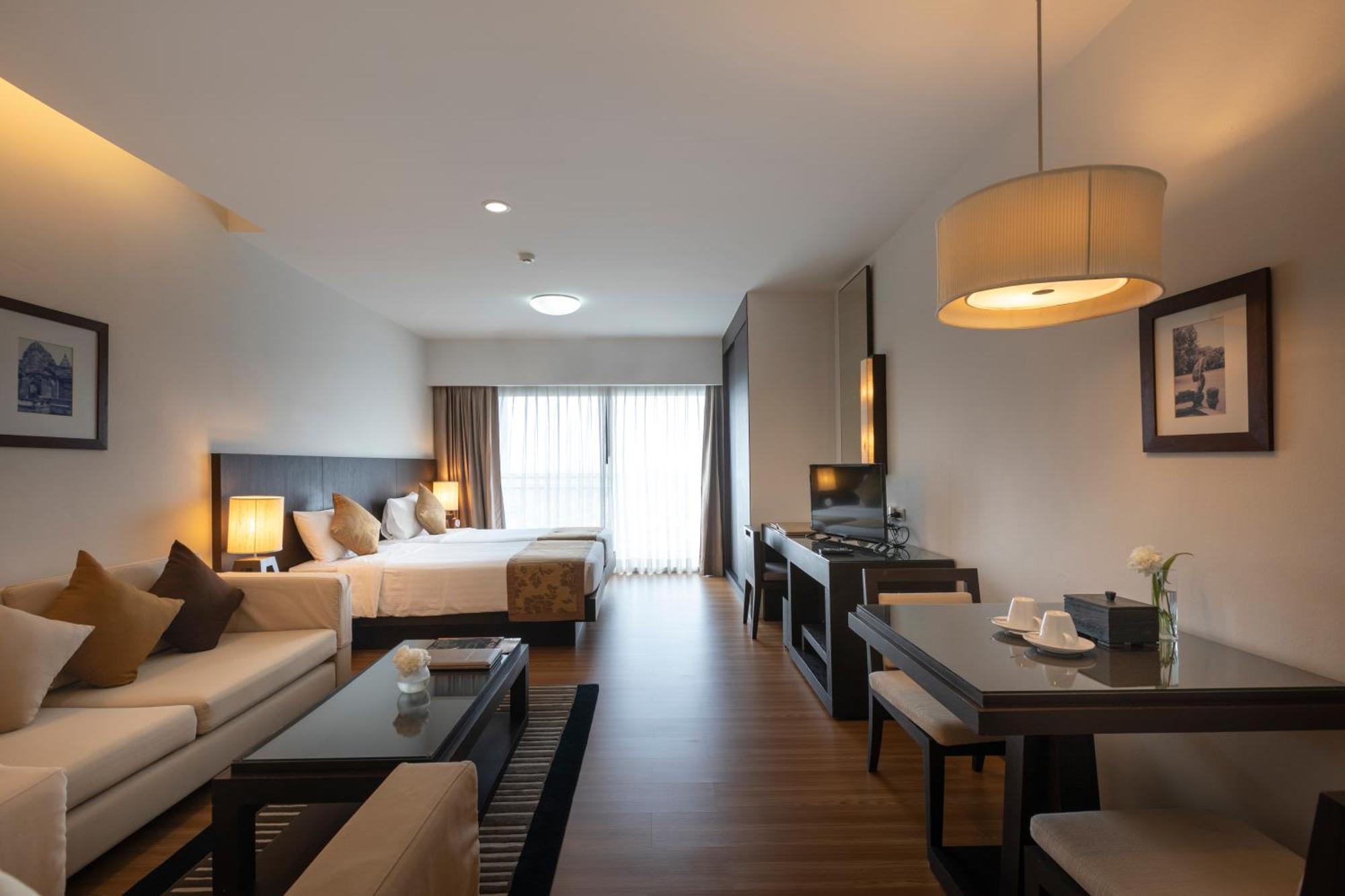 Kantary Hotel Kabinburi Екстериор снимка